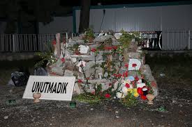 Dayanışma ve Umutla: Unutmadık, Unutturmayacağız.