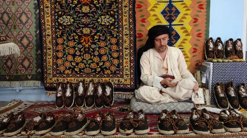 Bitlis’in Sessiz Mirası: Harik Sanatı 30 Yıldır Tek Bir Elde Yaşıyor