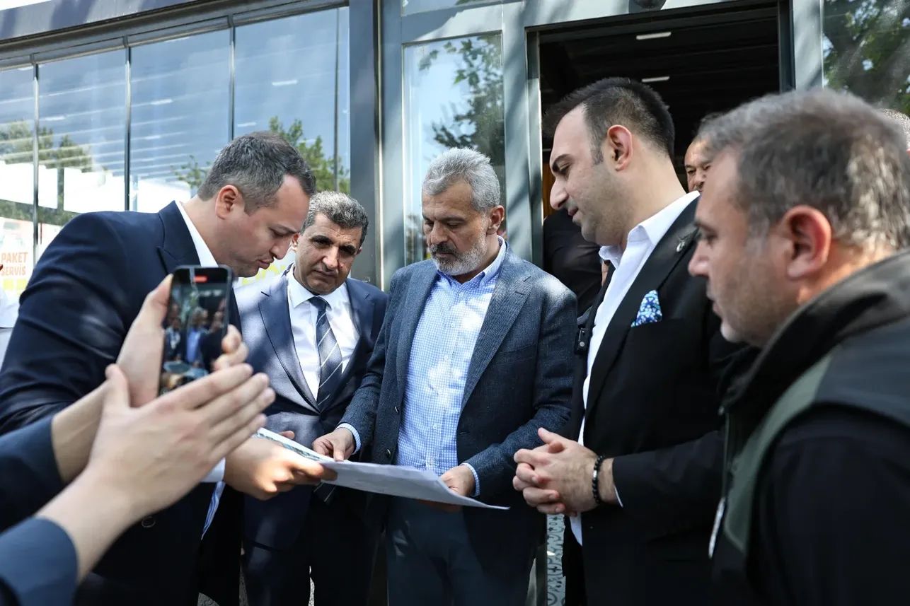 Defne’nin Geleceği İçin Dev Koordinasyon: Başkan Öntürk Sahada!