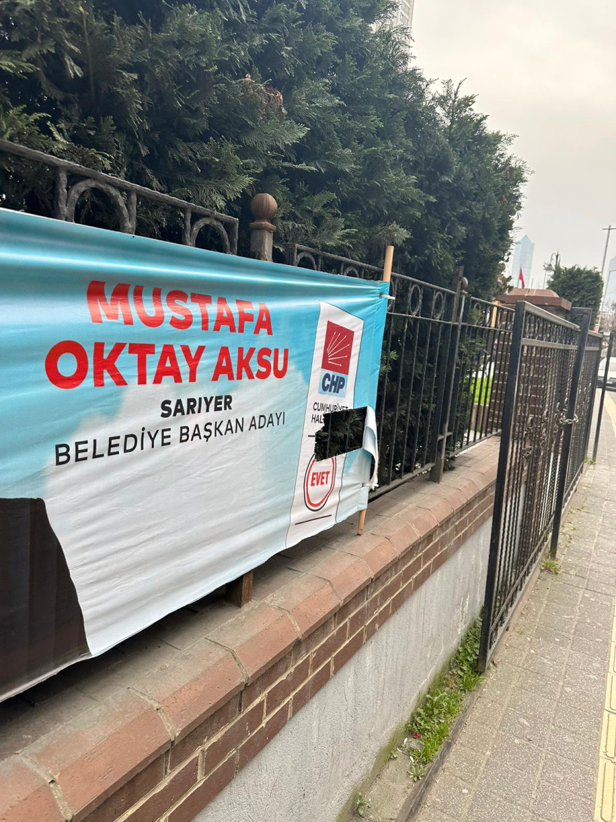  Sarıyer'de Siyasi Afişlere Hain Saldırı!